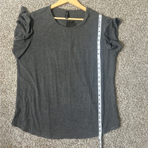 NWT PrinStory Gray T-Shirt Ruffle Sleeve Casual Neutral XXL - Picture 6 of 6
